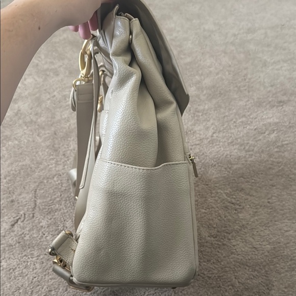 Freshly picked diaper bag - Picture 3 of 11